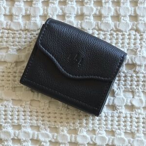 Portland Leather Bozeman Wallet in Small Pebbled Black